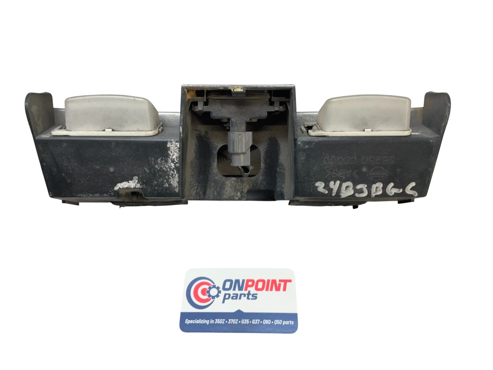 03-09 Nissan 350Z Rear License Plate Light Assembly 96252CD000 OEM Jbg - On Point Parts Inc
