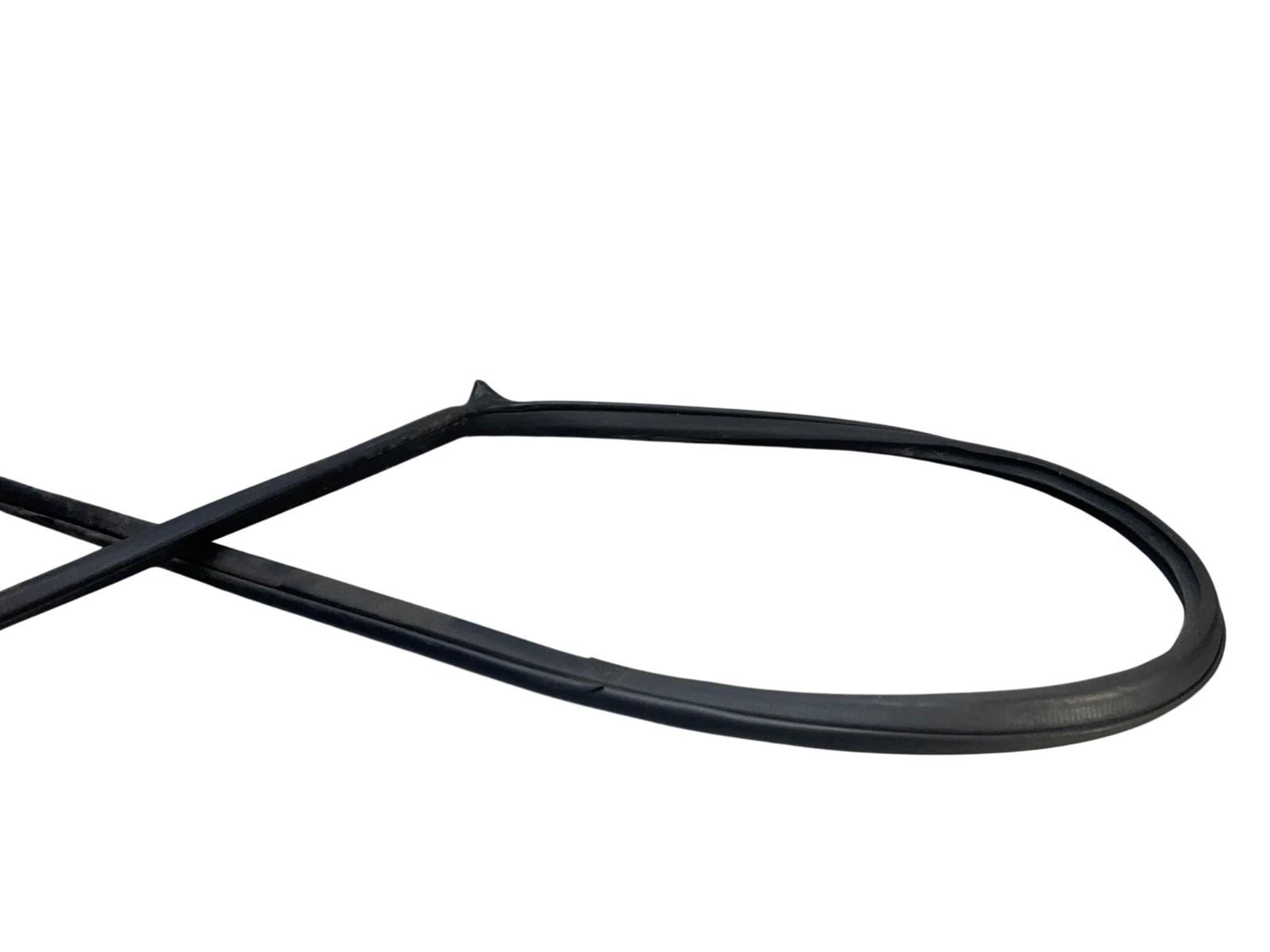 03-06 Infiniti G35 Driver Front Sedan Door Frame Weatherstrip 80831AL511 OEM Ckh - On Point Parts Inc