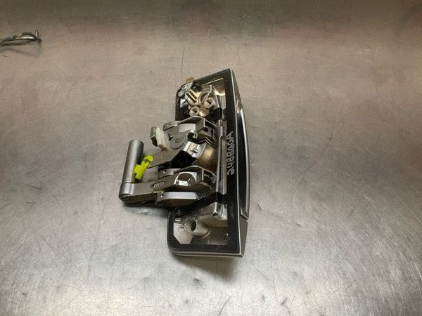 03-09 Nissan 350Z Driver Left Exterior Door Handle 80607CD41E OEM 24Bbqga