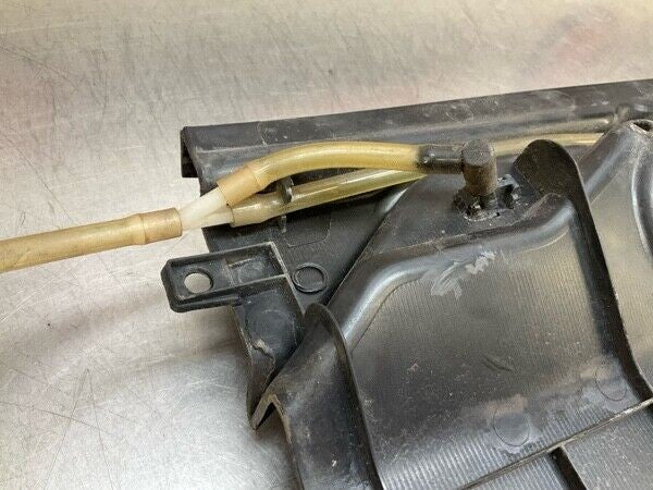 03-06 Nissan 350Z Driver Windshield Cowl Wiper Cover Panel 66863CD000 OEM enf