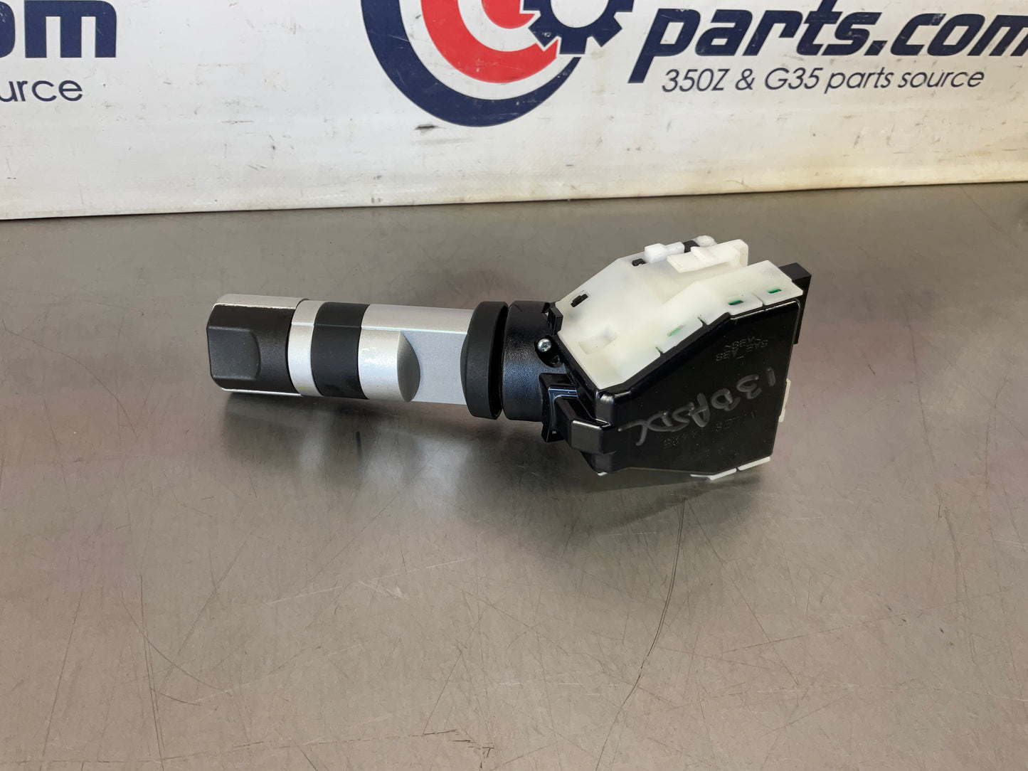 2008 Nissan 350Z Steering Column Turn Signal Headlight Wiper Switch OEM 13BASDC - On Point Parts Inc