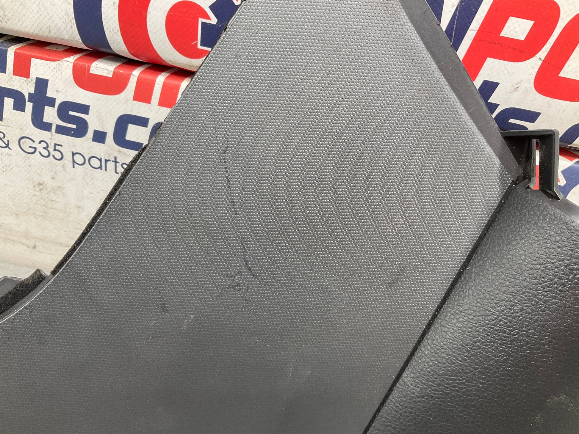 2003 Nissan Z33 350Z Front Passenger Kick Panel Trim Oem 22Bdxfe - On Point Parts Inc