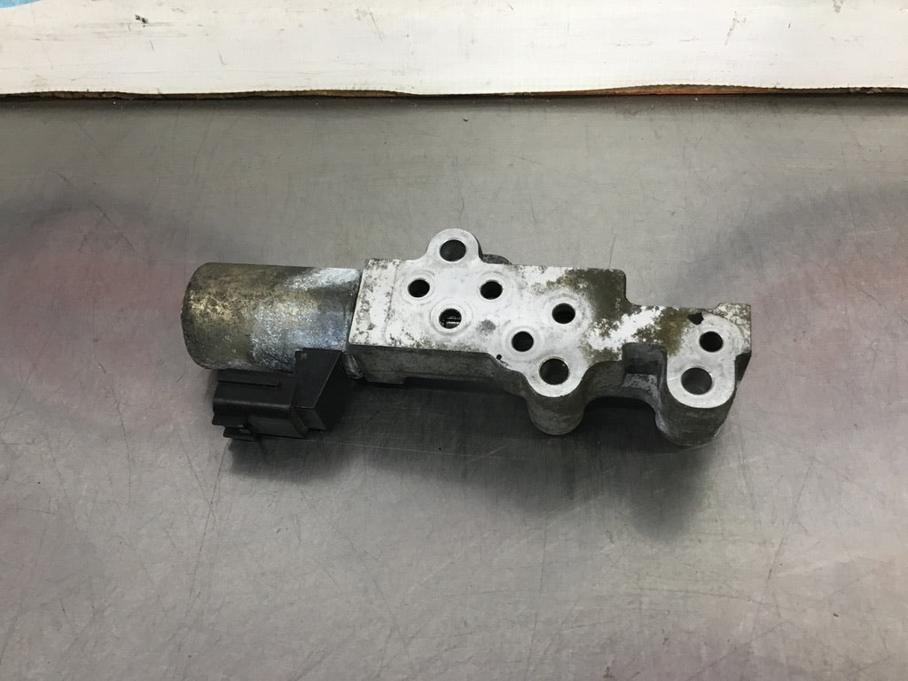 2006 Nissan 350Z Driver VQ35DE RevUp Engine Cam Position Solenoid OEM 11BCQG - On Point Parts Inc