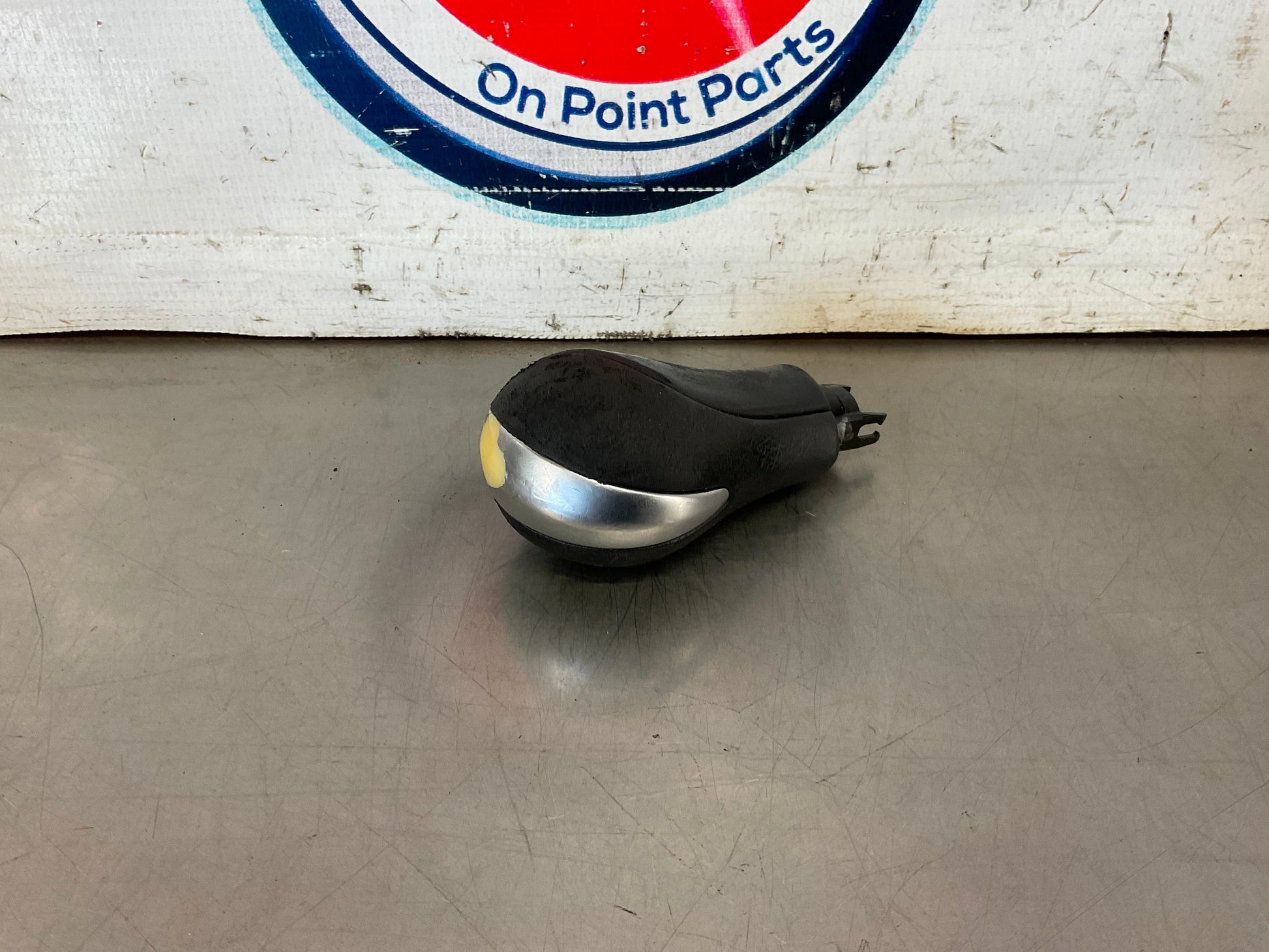 2010 Infiniti G37 Automatic Shift Knob OEM 22BHYDC - On Point Parts Inc