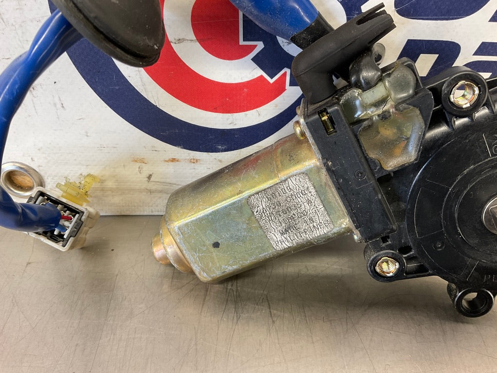 2006 Nissan 350Z Passenger Right Window Regulator Motor 80730 OEM 21BBJDE - On Point Parts Inc