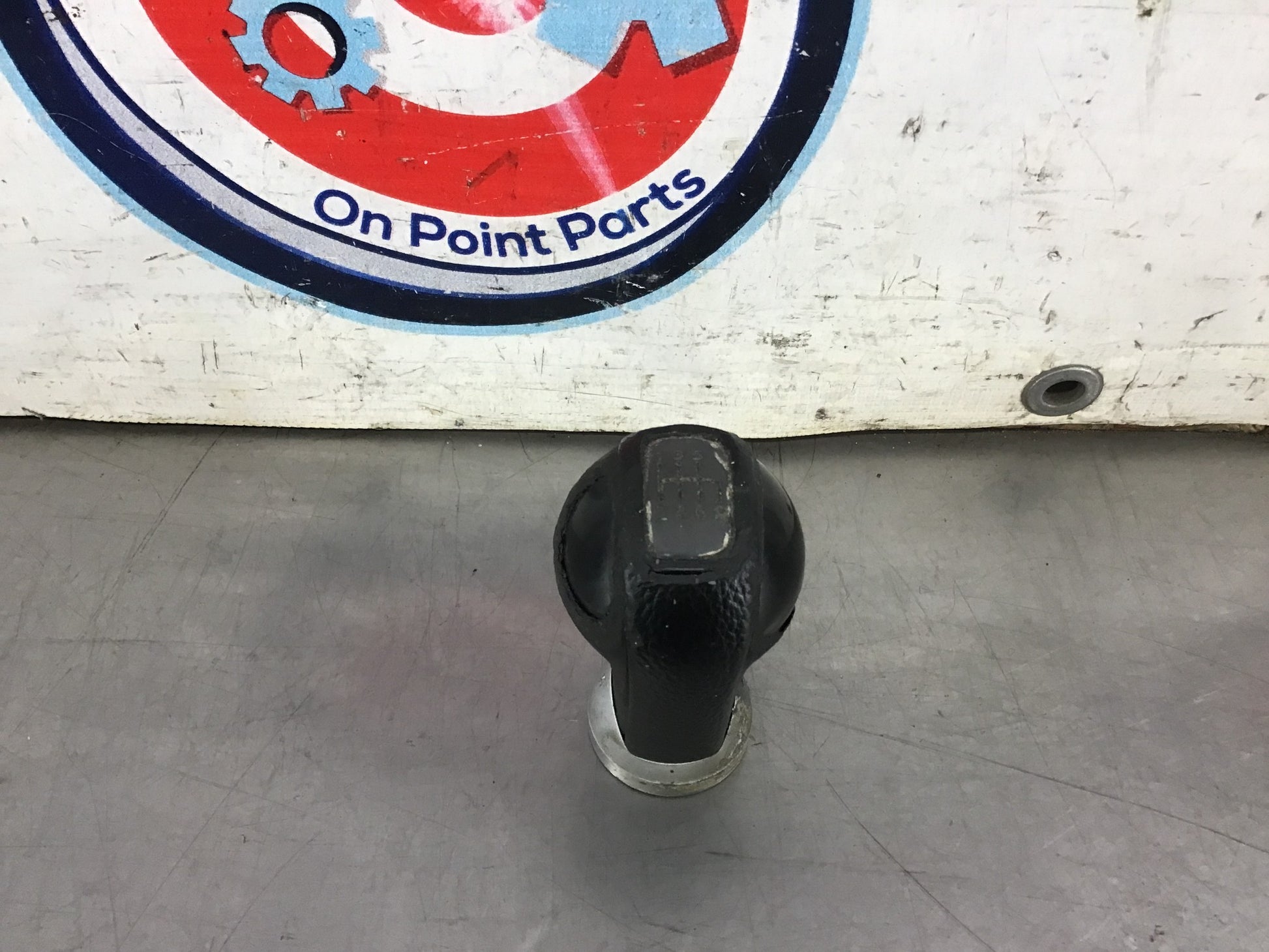 2004 Nissan 350Z Manual Gear Shifter Knob OEM 21BC8DC - On Point Parts Inc