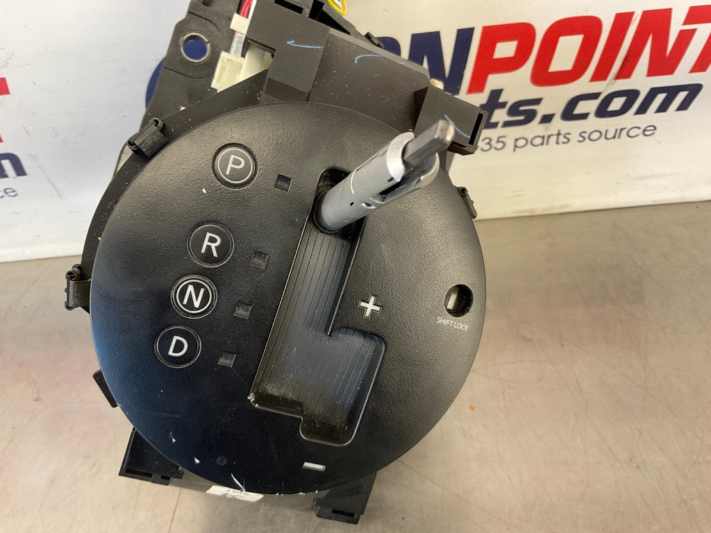 2005 Nissan 350Z Automatic Gear Shifter Selector Assembly 96940 OEM 25BAEDC - On Point Parts Inc