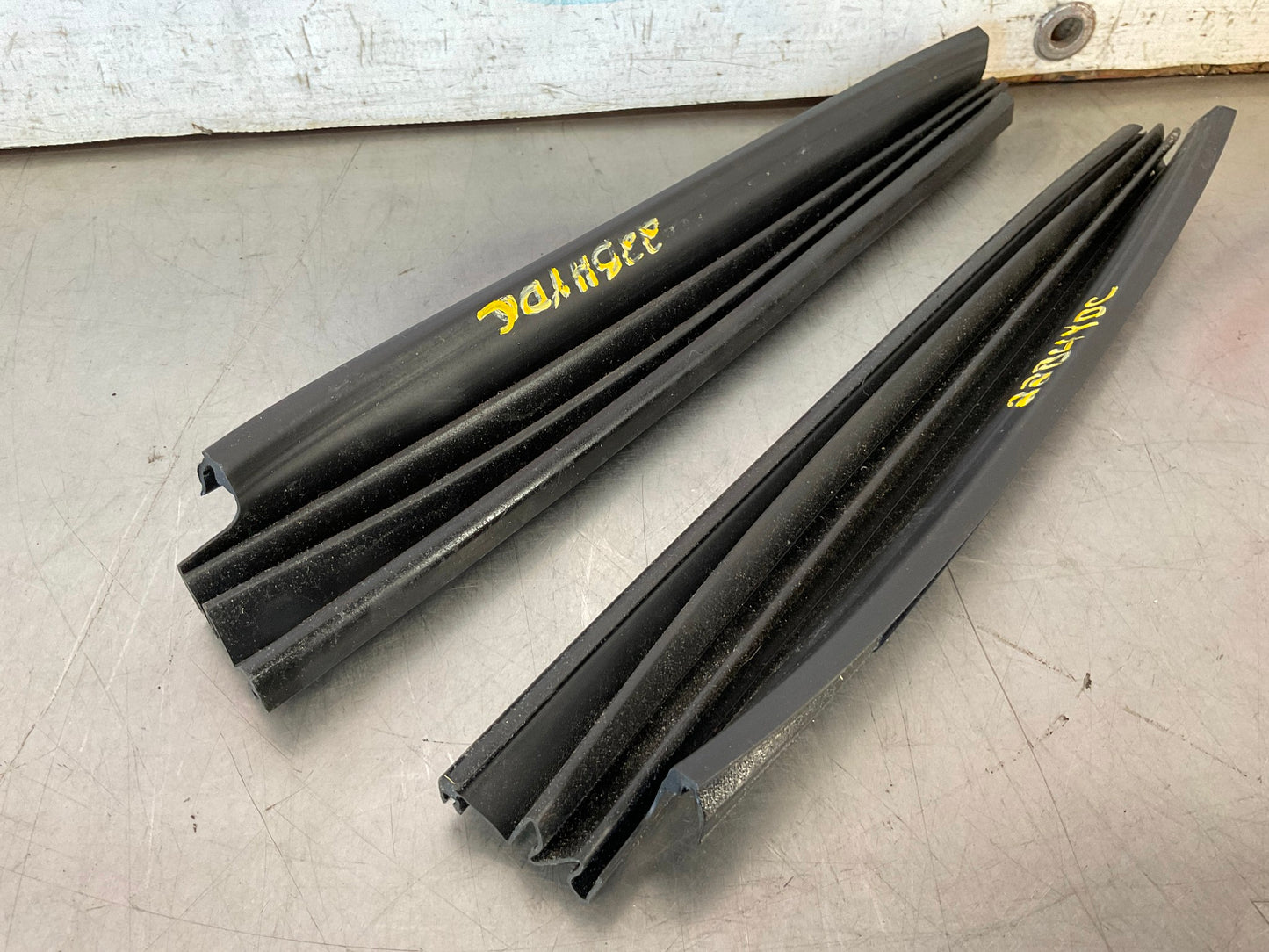 2010 Infiniti G37 Sun Moon Roof Seals Baffles Blinds OEM 22BHYDC - On Point Parts Inc