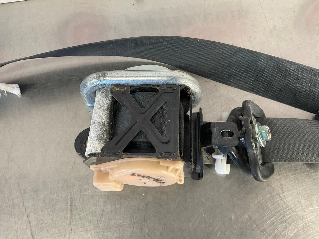 2006 Nissan 350Z Roadster Driver Left Seatbelt Retractor Tensioner OEM 23BC9EA - On Point Parts Inc