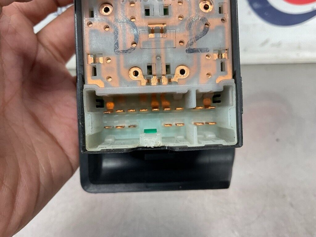 2005 Infiniti G35 Driver Left Master Door Lock Window Switches 80961 OEM 11BFMEA - On Point Parts Inc