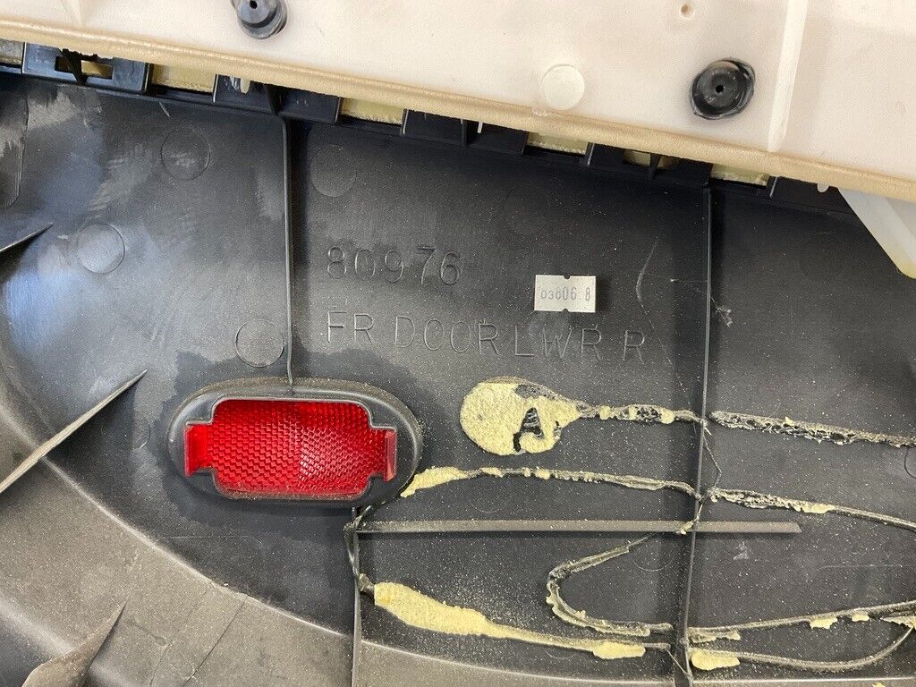2004 Nissan 350Z Passenger Right Interior Door Panel 80900 OEM 25BF9E8 - On Point Parts Inc