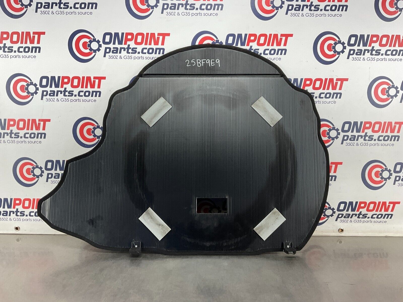 2004 Nissan 350Z Convertible Trunk Subfloor Spare Tire Cover OEM 25BF9E9 - On Point Parts Inc
