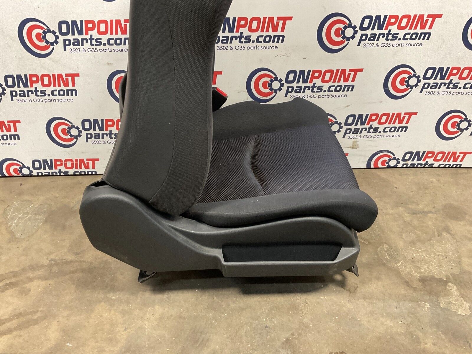 2004 Nissan 350Z Passenger Right Convertible Power Cloth Seat OEM 25BF9E9 - On Point Parts Inc