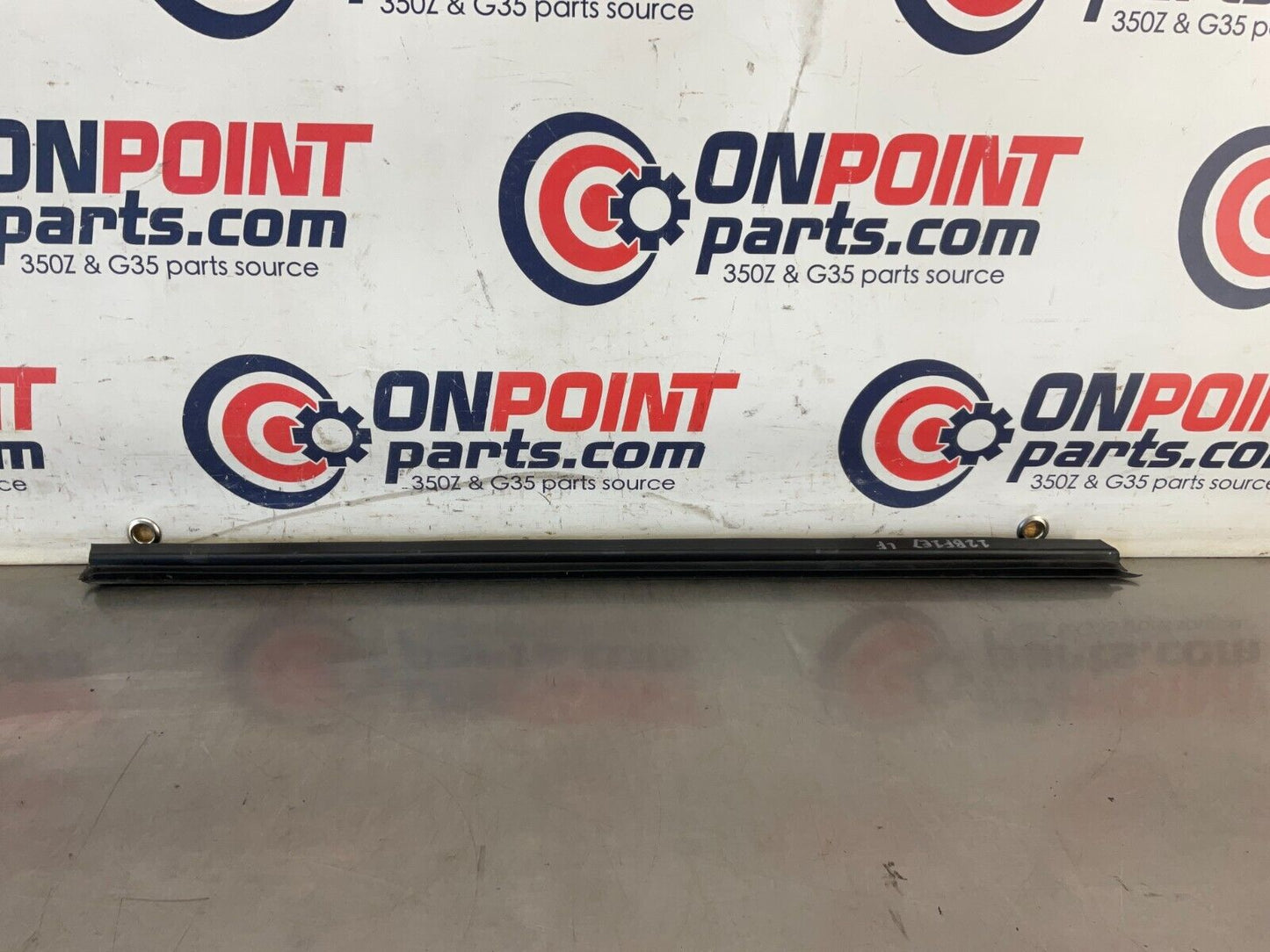 2006 BMW 330i E90 Sedan Driver Left Front Window Weatherstrip OEM 12BF1E7 - On Point Parts Inc