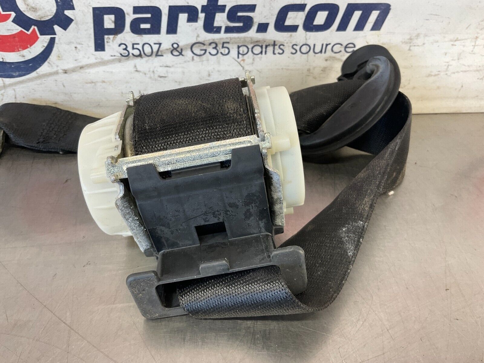 2006 BMW 330i E90 Driver Left Front Seat Belt Retractor Tensioner OEM 12BF1EA - On Point Parts Inc