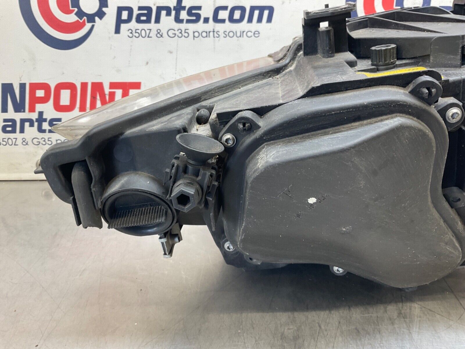 2009 BMW E92 335i Driver Left Headlight Assembly OEM 15BGSE2 - On Point Parts Inc