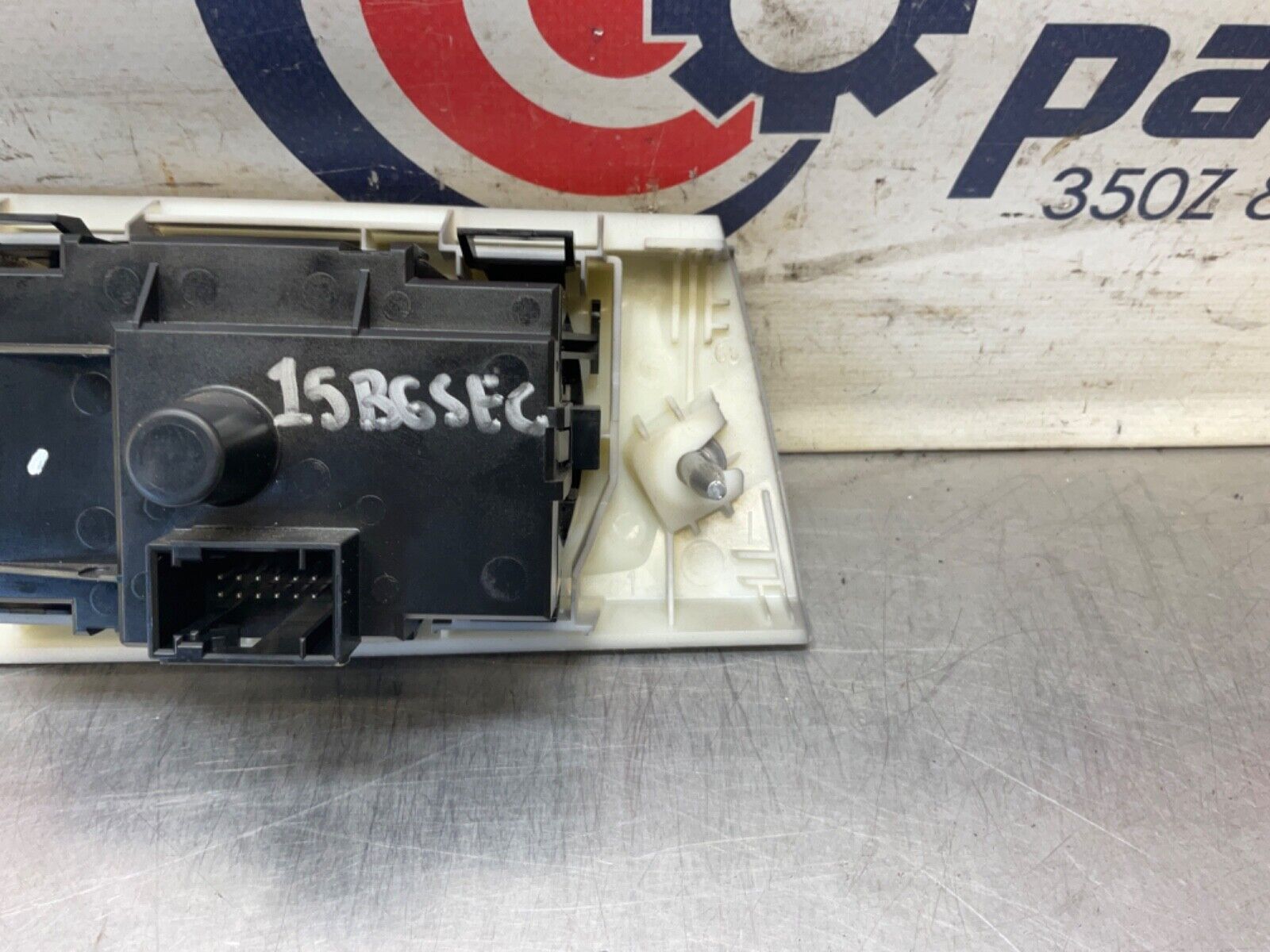 2009 BMW E92 335i Driver Left Headlights Fog Lights Switches OEM 15BGSEC - On Point Parts Inc