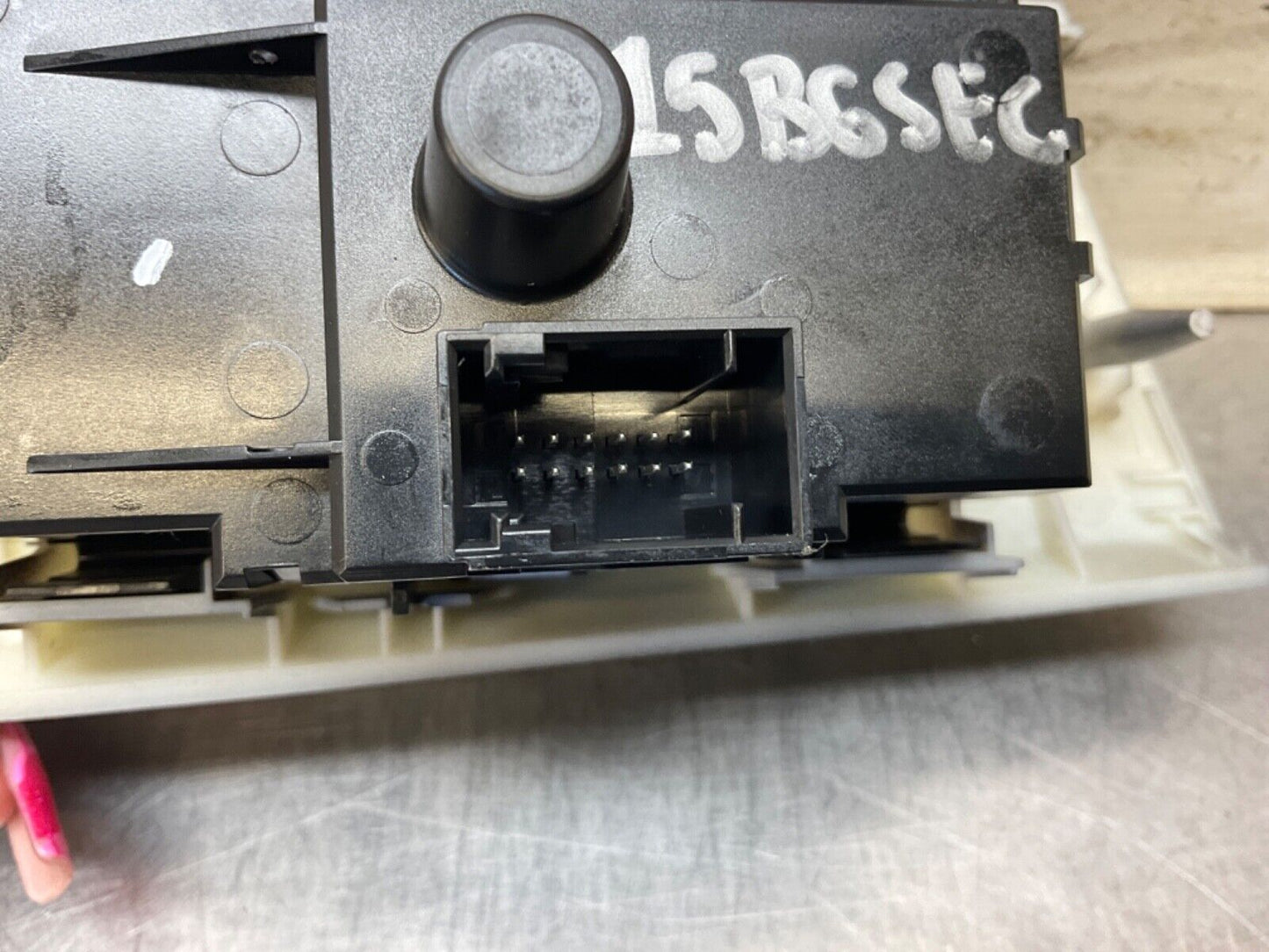 2009 BMW E92 335i Driver Left Headlights Fog Lights Switches OEM 15BGSEC - On Point Parts Inc