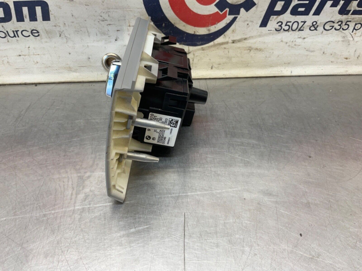 2009 BMW E92 335i Driver Left Headlights Fog Lights Switches OEM 15BGSEC - On Point Parts Inc