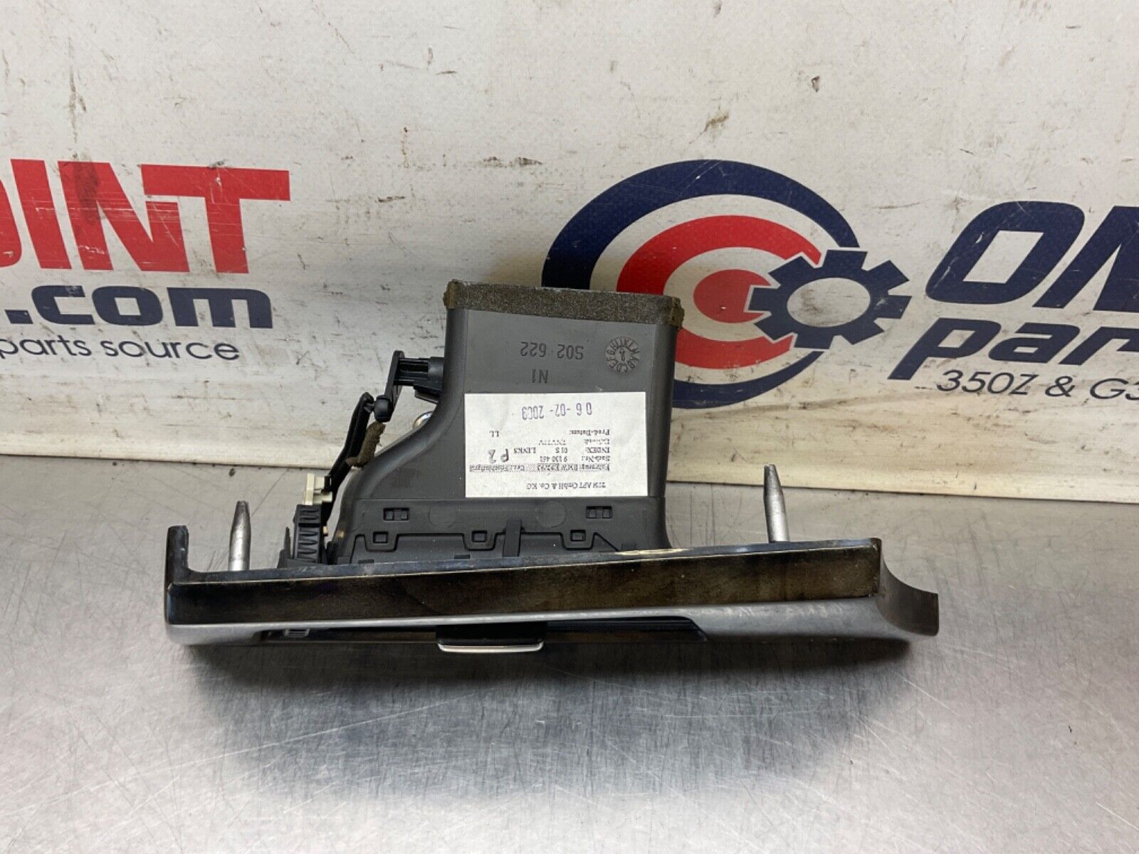 2009 BMW E92 335i Driver Left Gray Poplar Wood Grain Dash Vent OEM 15BGSEA - On Point Parts Inc