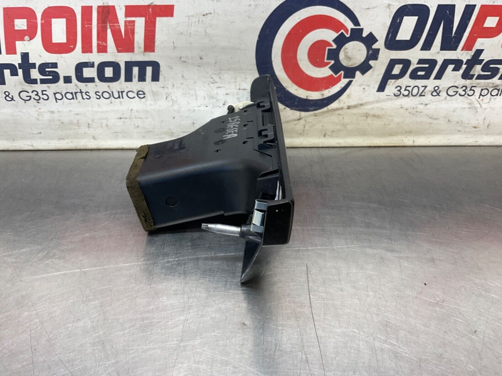 2009 BMW E92 335i Driver Left Gray Poplar Wood Grain Dash Vent OEM 15BGSEA - On Point Parts Inc