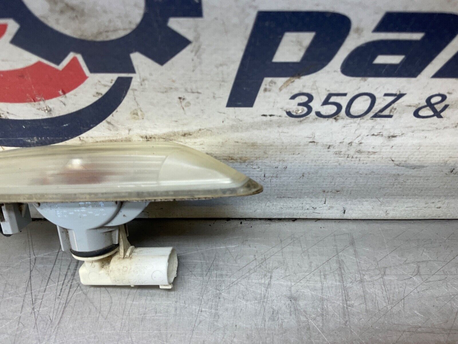 2009 BMW E92 335i Driver Left Fender Marker Light OEM 15BGSEA - On Point Parts Inc