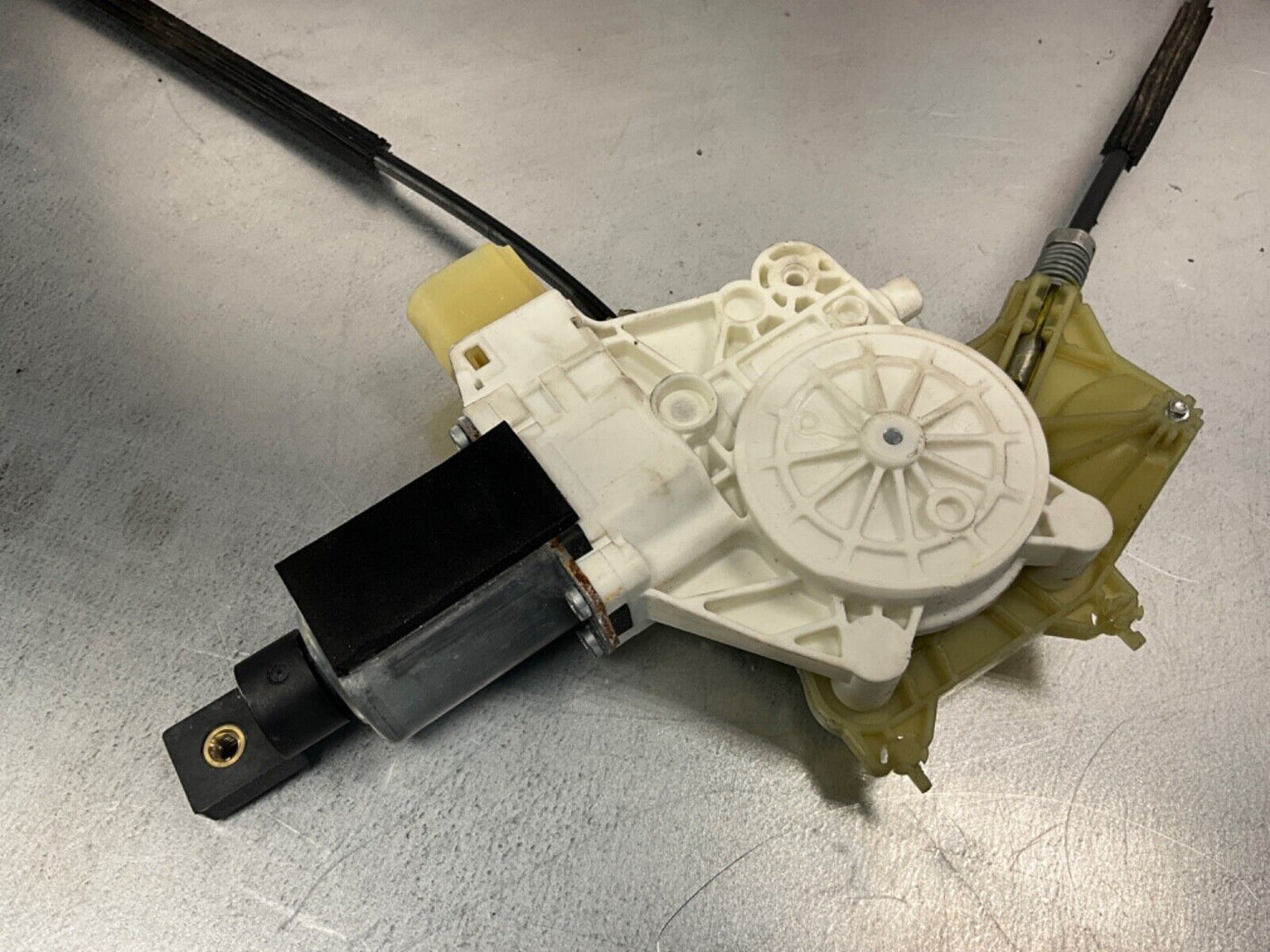 2009 BMW E92 335i Passenger Right Front Coupe Window Regulator Motor OEM 15BGSEK - On Point Parts Inc