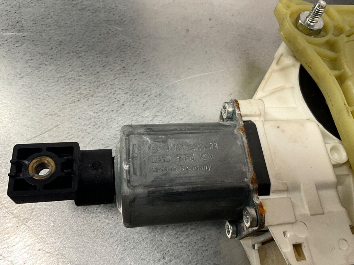 2009 BMW E92 335i Passenger Right Front Coupe Window Regulator Motor OEM 15BGSEK - On Point Parts Inc