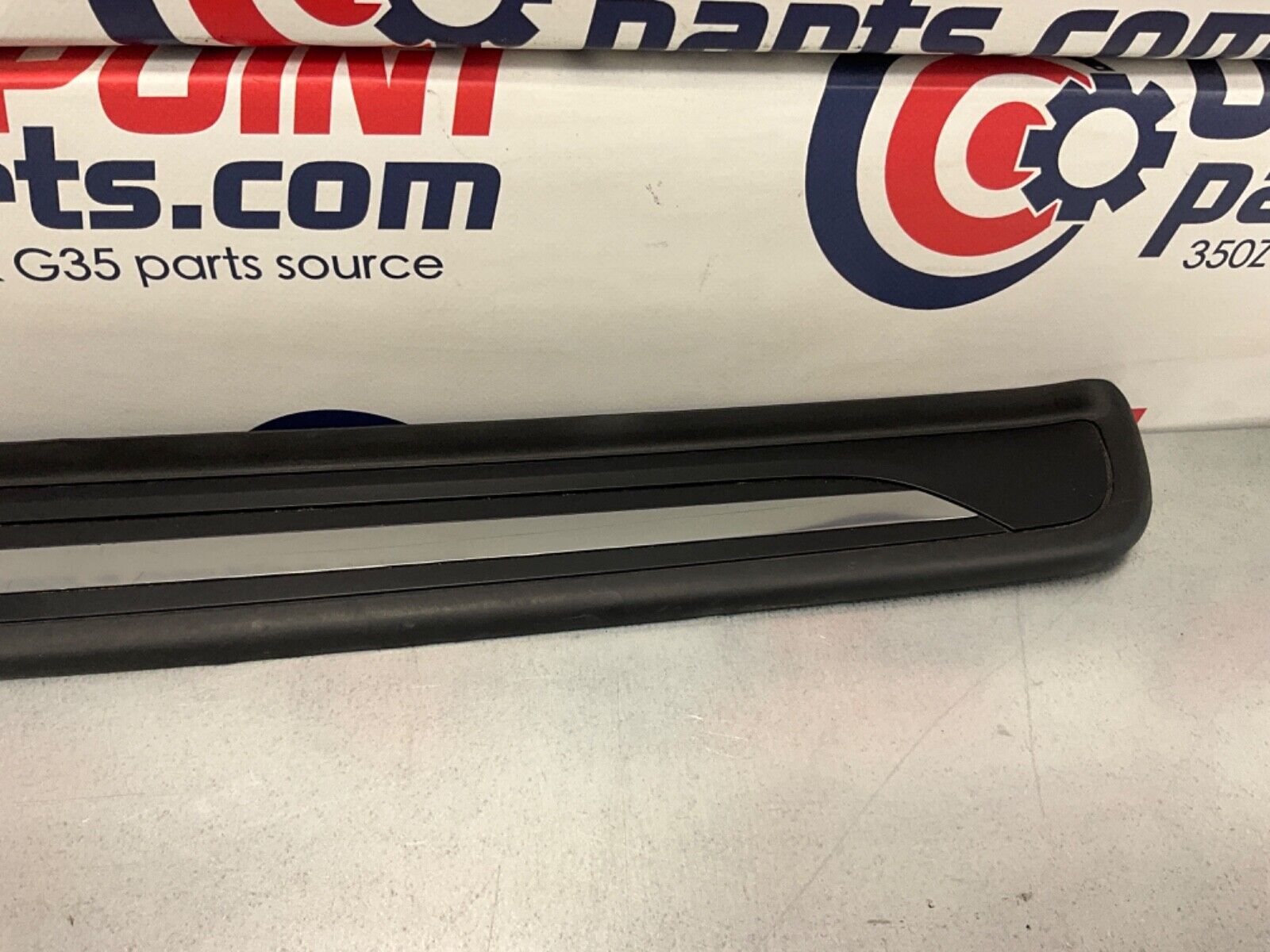 2009 BMW E92 335i Coupe Passenger Right Door Sill Kick Plate Trim OEM 15BGSE7 - On Point Parts Inc