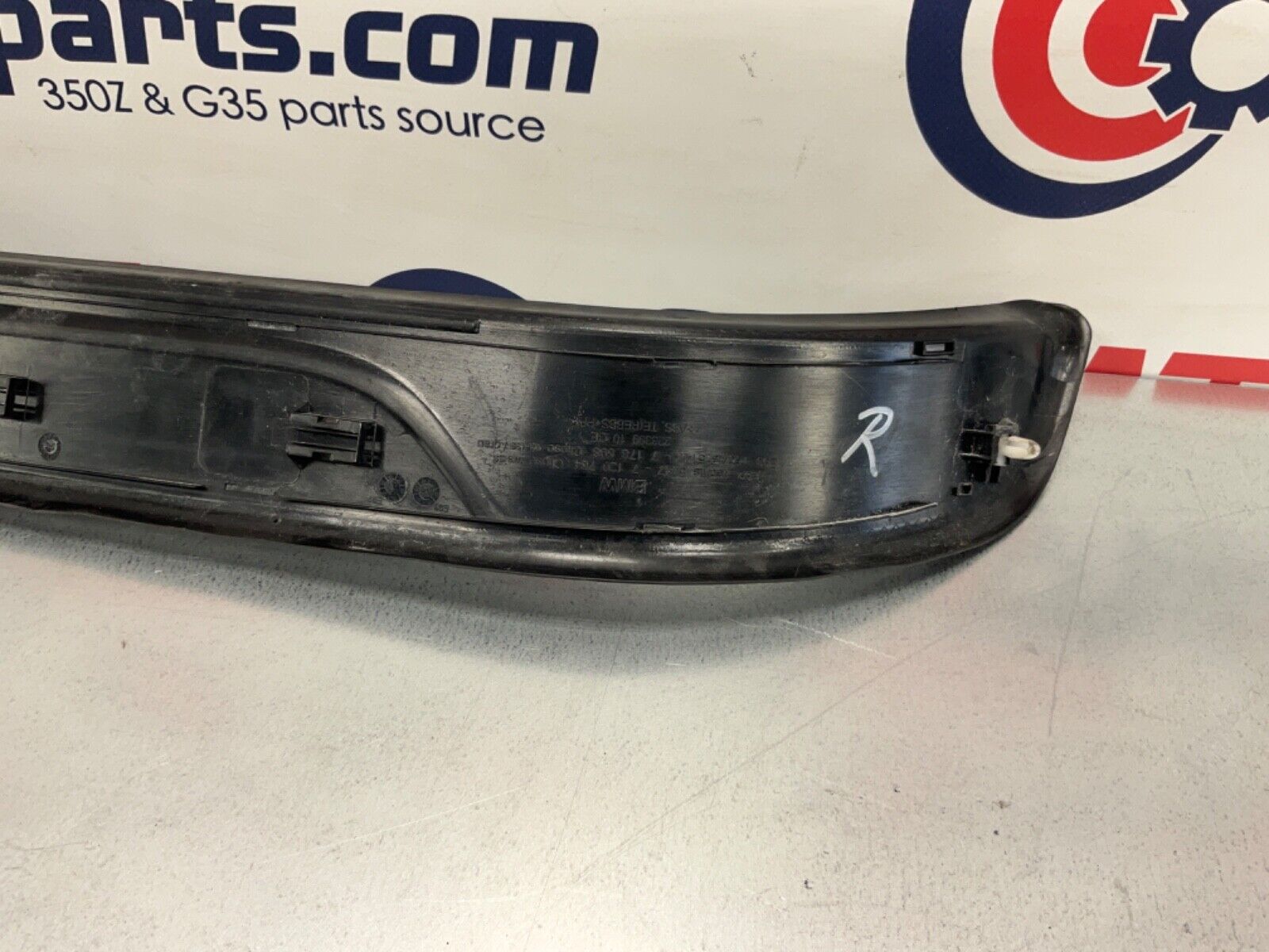 2009 BMW E92 335i Coupe Passenger Right Door Sill Kick Plate Trim OEM 15BGSE7 - On Point Parts Inc