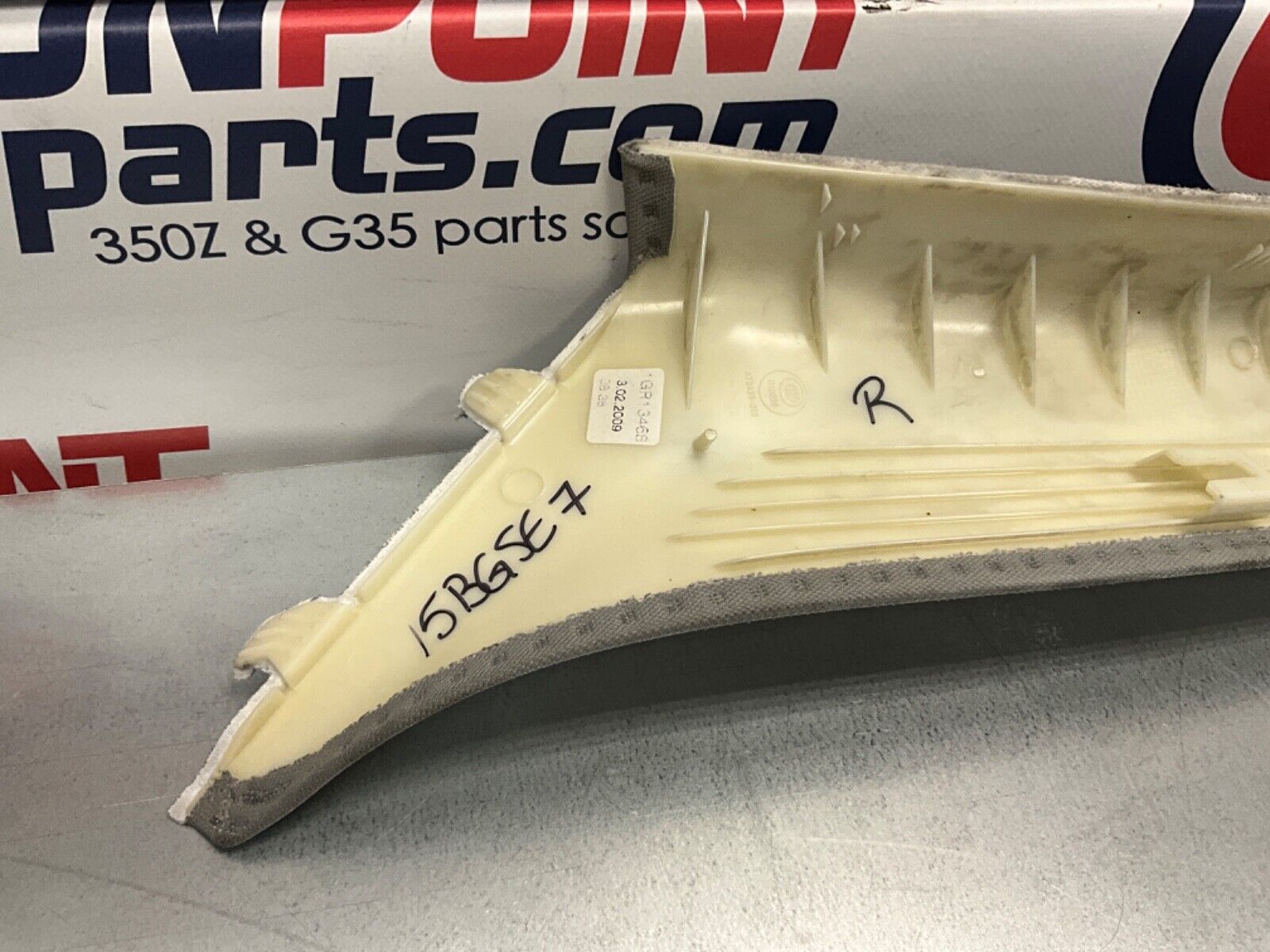 2009 BMW E92 335i Coupe Passenger Right Front Interior A Pillar Trim OEM 15BGSE7 - On Point Parts Inc