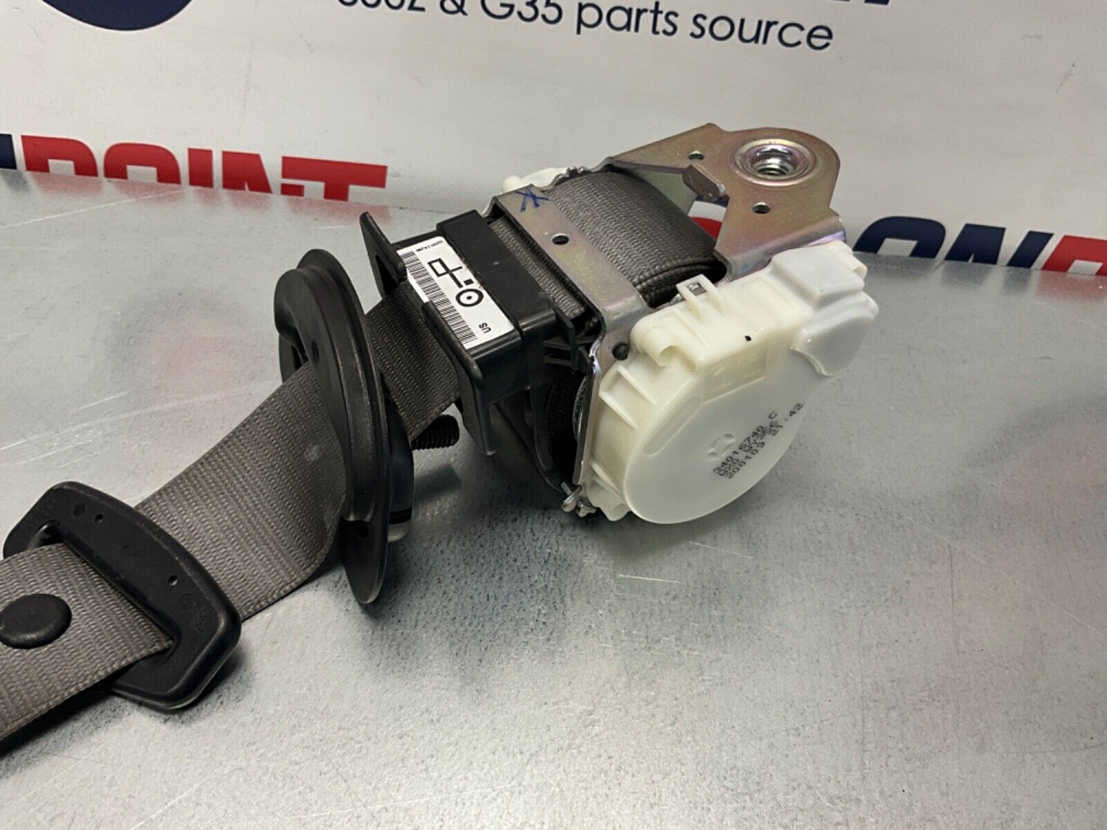 2009 BMW E92 335i Passenger Right Rear Seatbelt Assembly OEM 15BGSEE - On Point Parts Inc