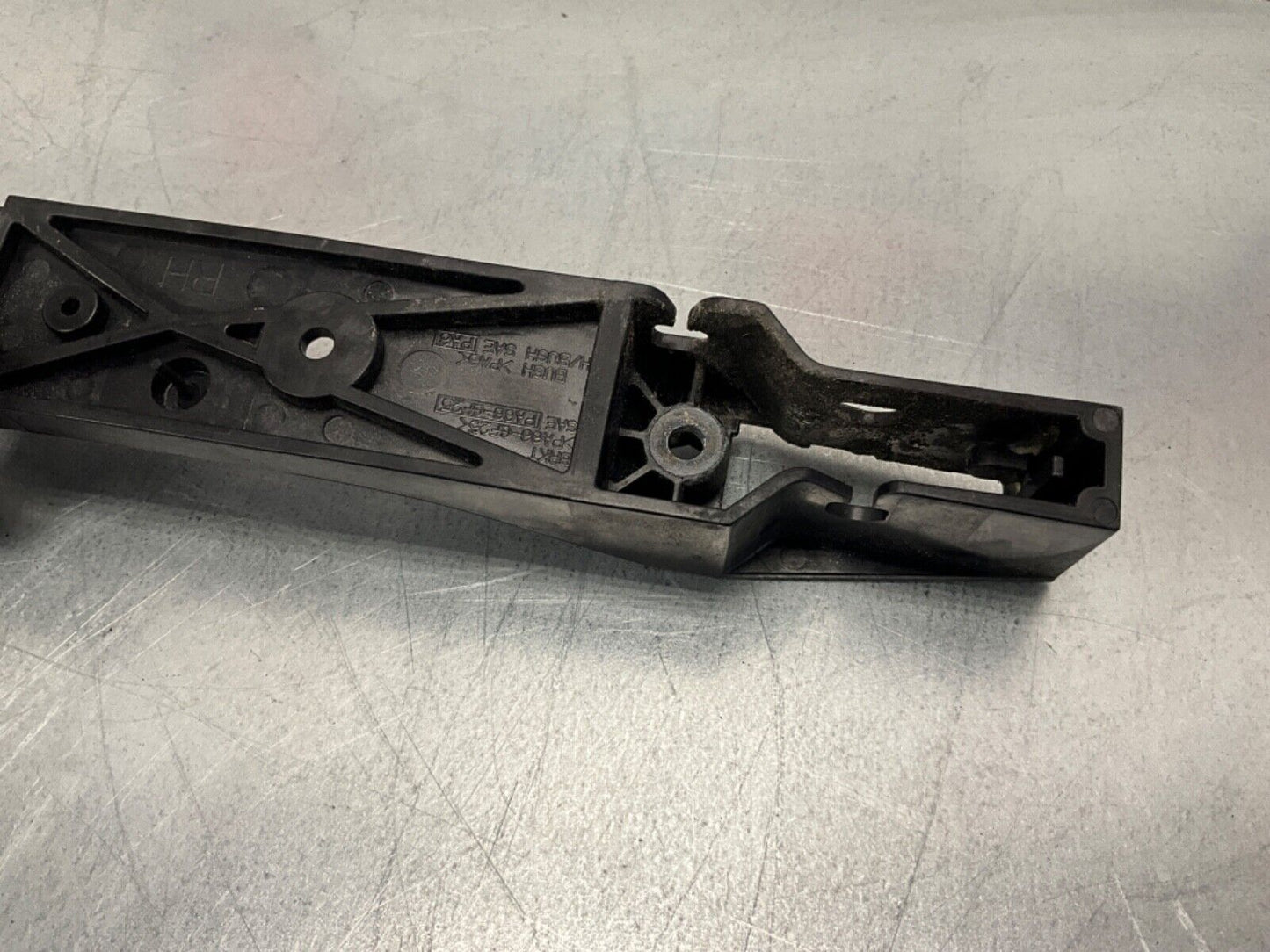 2007 Infiniti V35 G35 Passenger Right Exterior Door Handle Bracket OEM 11BGYEE - On Point Parts Inc