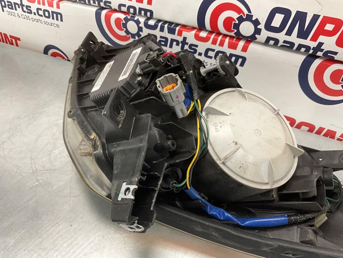 2005 Nissan Z33 350Z Passenger Right Xenon HID Headlight Assembly OEM 24BHQE2 - On Point Parts Inc