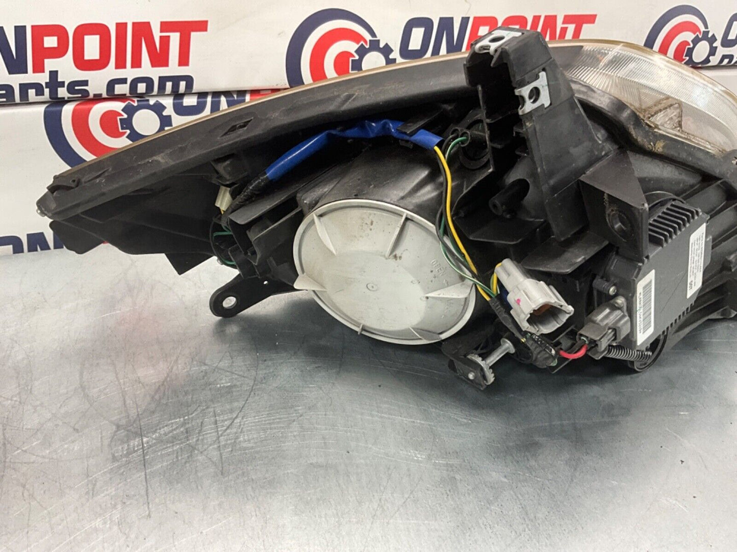 2005 Nissan Z33 350Z Passenger Right Xenon HID Headlight Assembly OEM 24BHQE2 - On Point Parts Inc