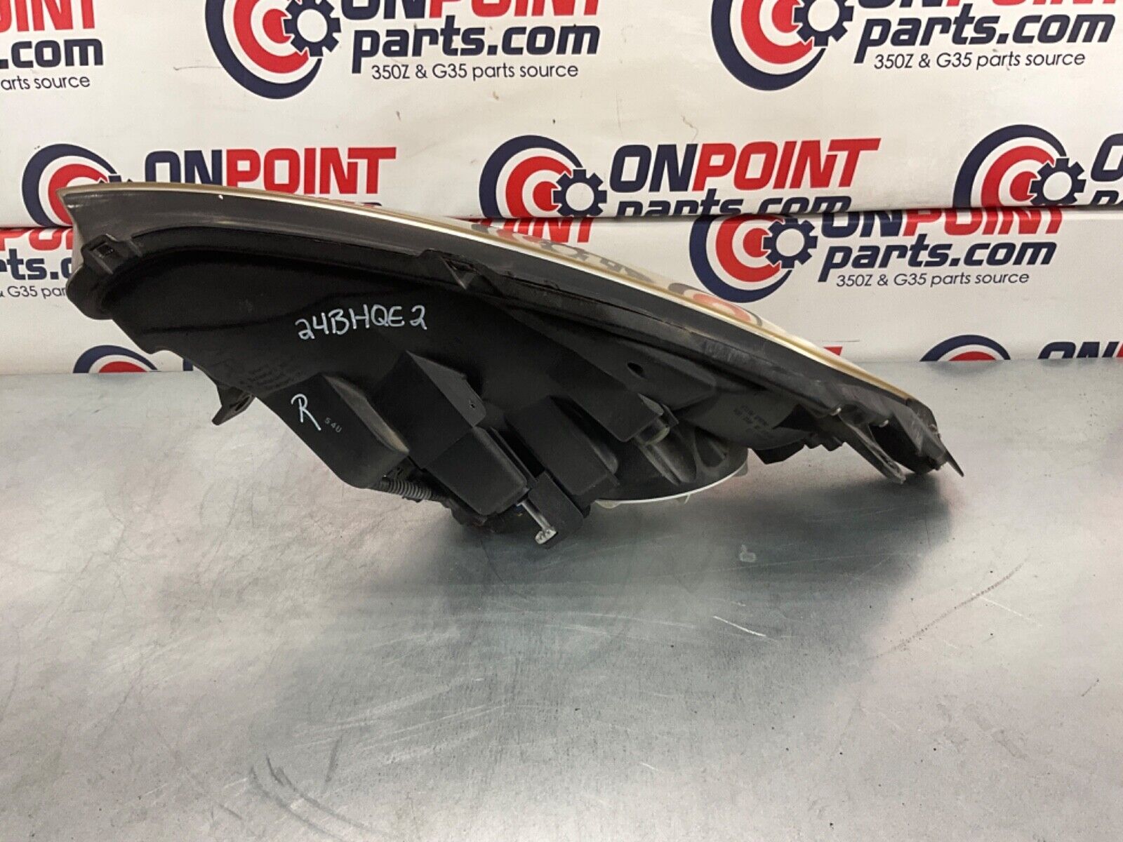 2005 Nissan Z33 350Z Passenger Right Xenon HID Headlight Assembly OEM 24BHQE2 - On Point Parts Inc