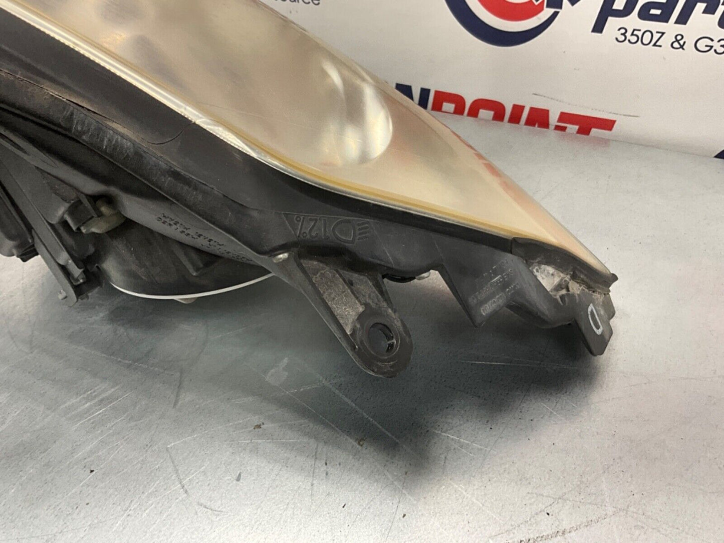 2005 Nissan Z33 350Z Passenger Right Xenon HID Headlight Assembly OEM 24BHQE2 - On Point Parts Inc