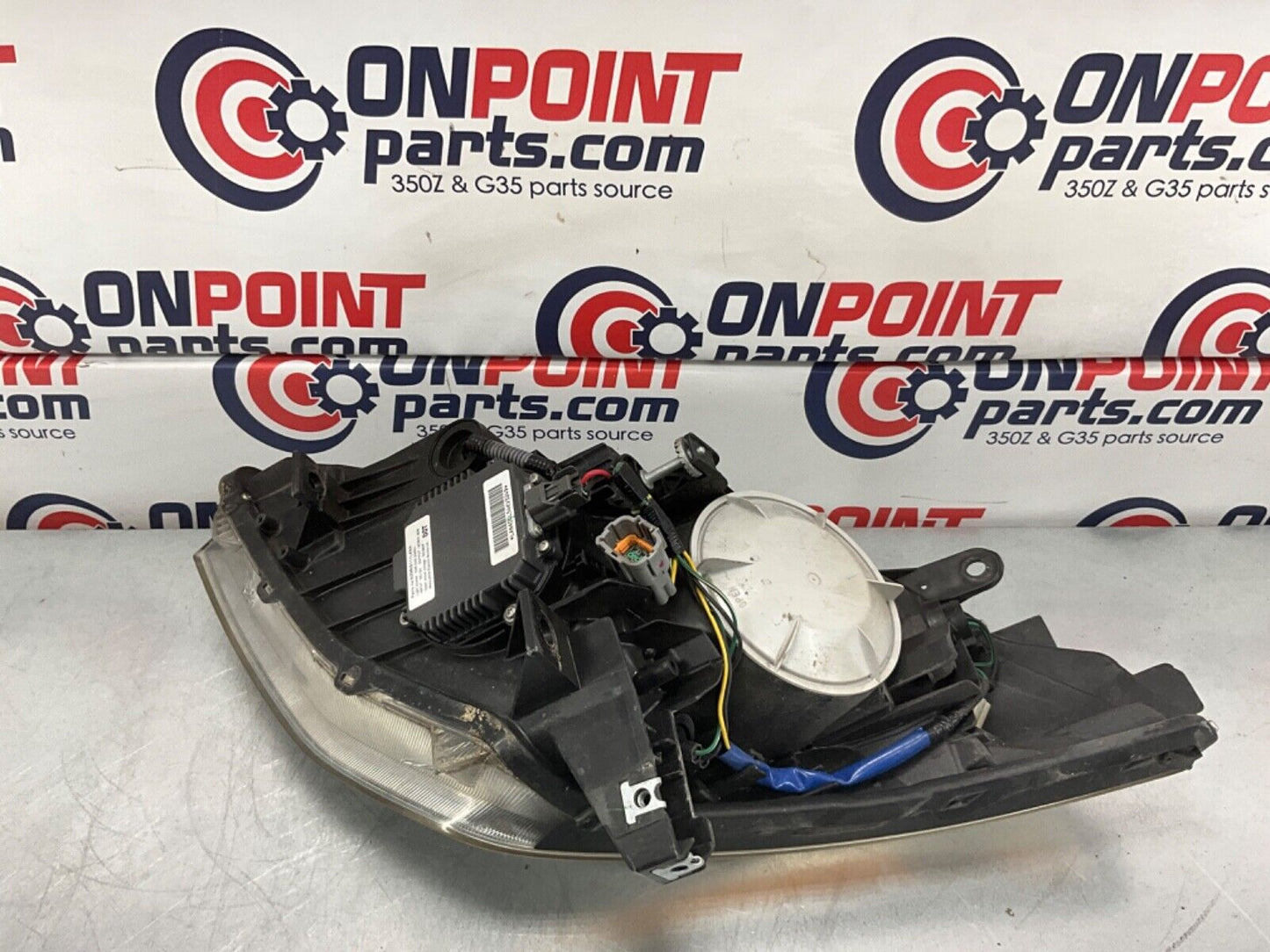 2005 Nissan Z33 350Z Passenger Right Xenon HID Headlight Assembly OEM 24BHQE2 - On Point Parts Inc