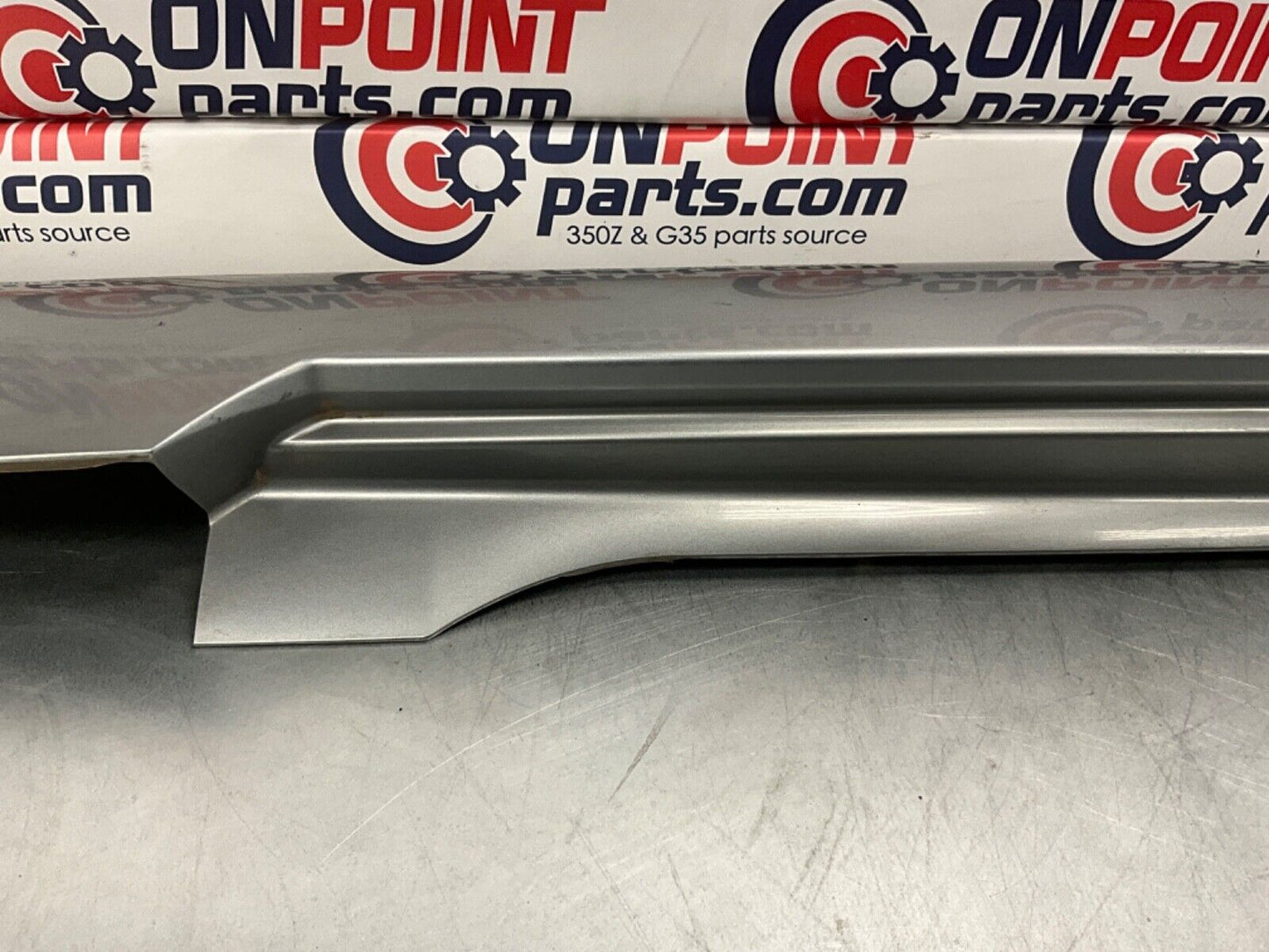 2005 Nissan Z33 350Z Passenger Right Rocker Panel Side Skirt OEM 24BHQE5 - On Point Parts Inc