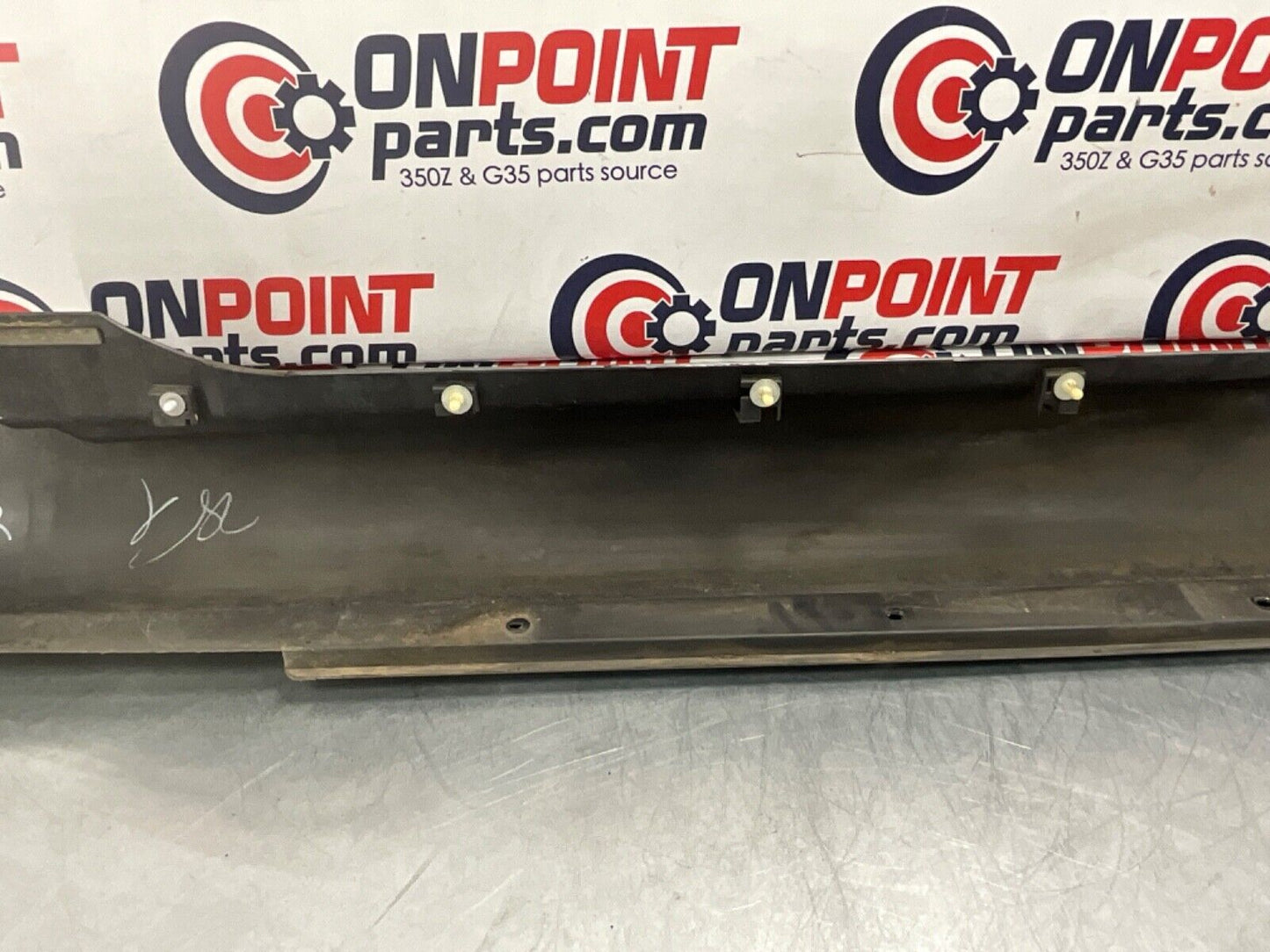 2005 Nissan Z33 350Z Passenger Right Rocker Panel Side Skirt OEM 24BHQE5 - On Point Parts Inc