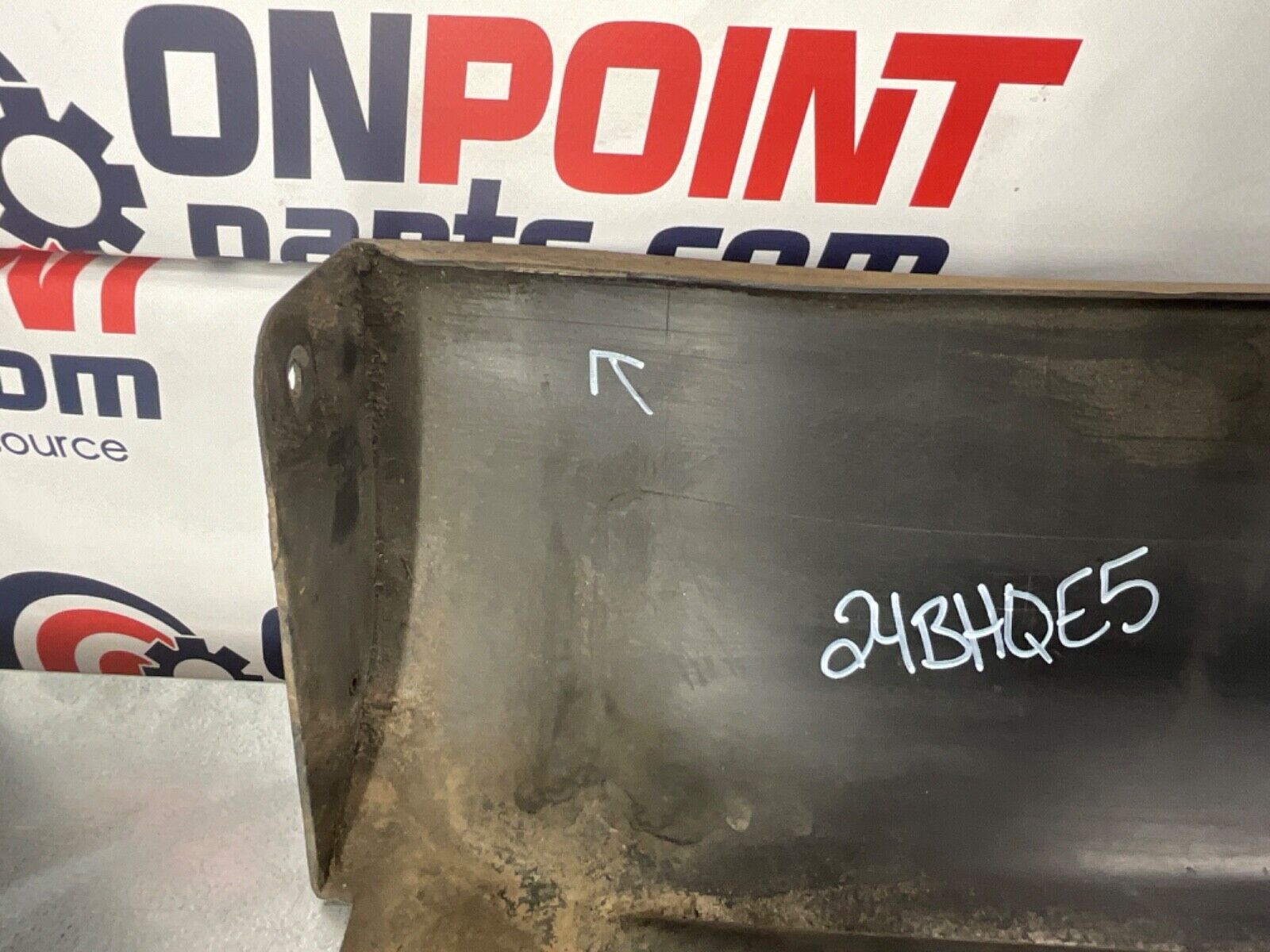 2005 Nissan Z33 350Z Passenger Right Rocker Panel Side Skirt OEM 24BHQE5 - On Point Parts Inc