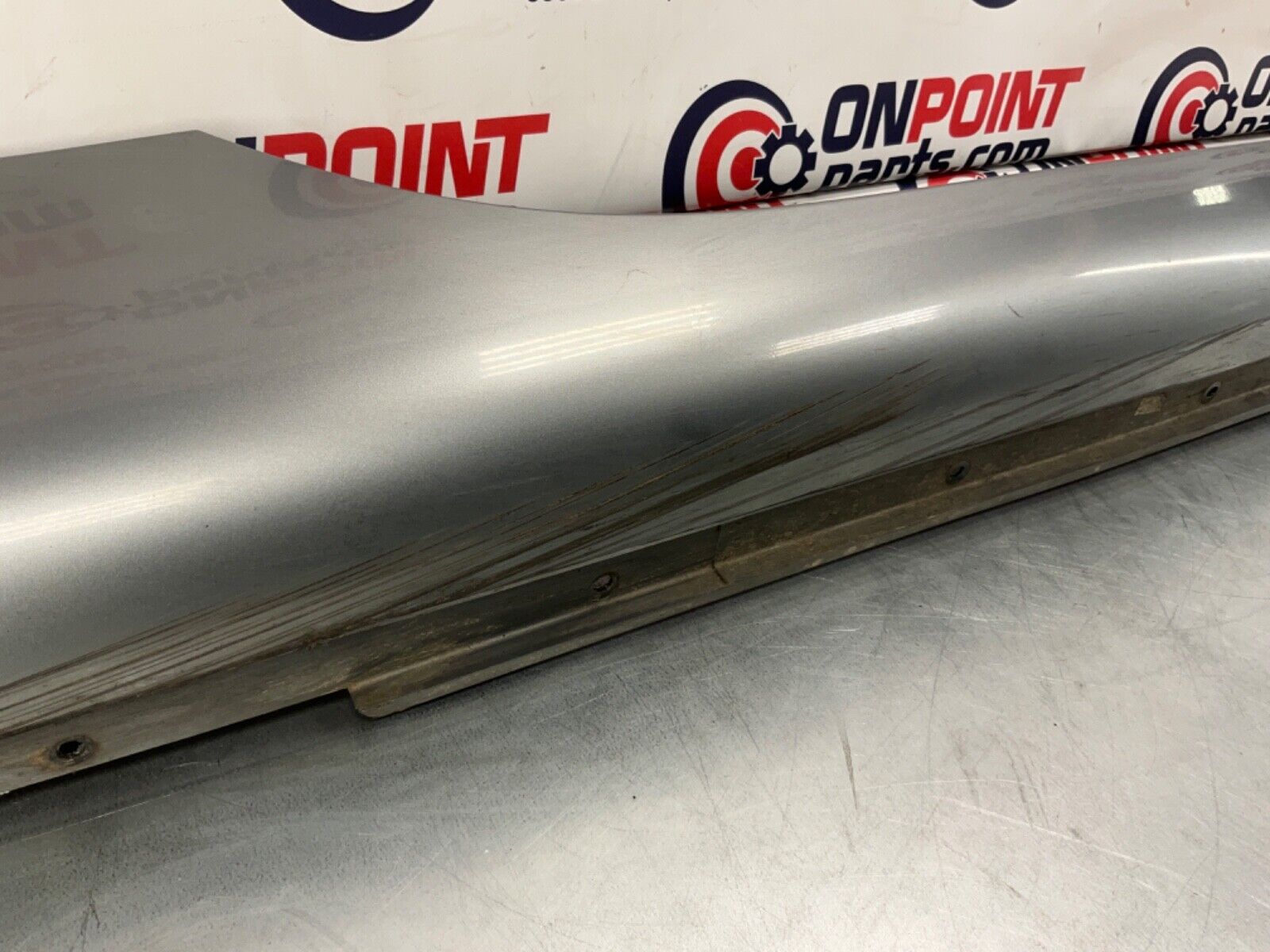 2005 Nissan Z33 350Z Passenger Right Rocker Panel Side Skirt OEM 24BHQE5 - On Point Parts Inc