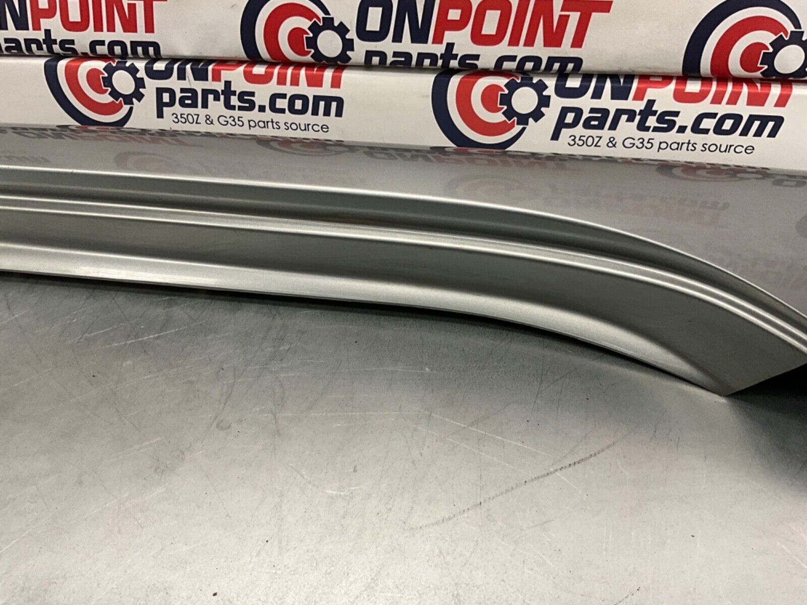 2005 Nissan Z33 350Z Passenger Right Rocker Panel Side Skirt OEM 24BHQE5 - On Point Parts Inc
