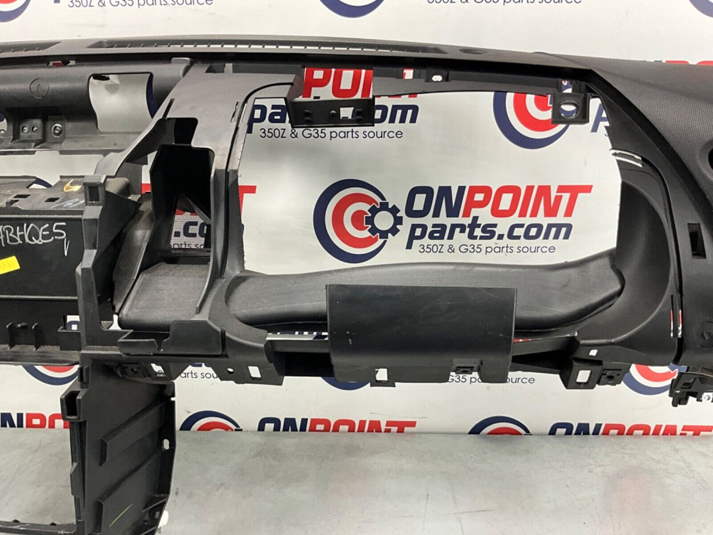 2005 Nissan Z33 350Z Front Convertible Dash Panel Trim 68200 OEM 24BHQE5 - On Point Parts Inc