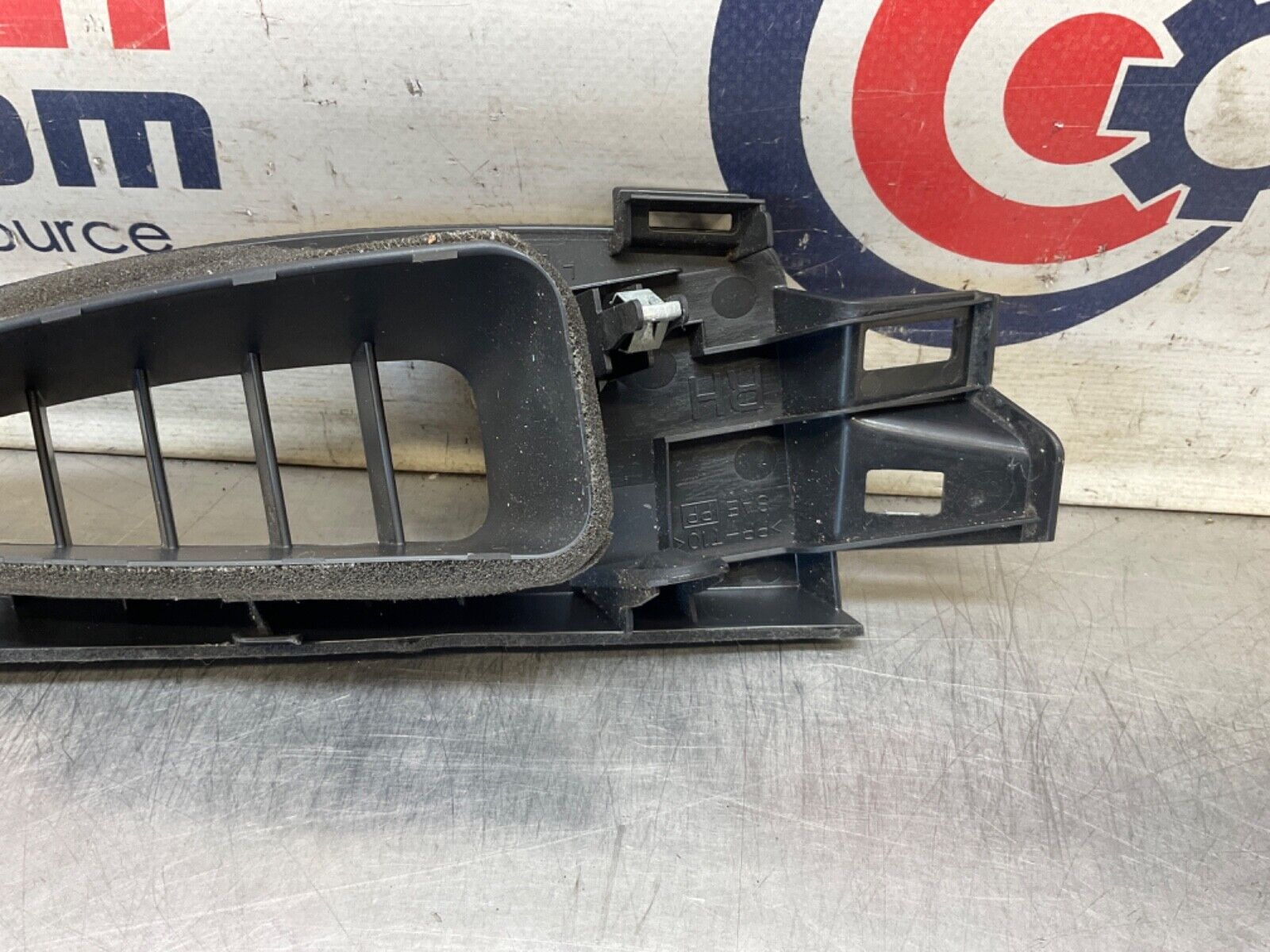 2014 Nissan Z34 370Z Passenger Right Center Dash Vent Trim 68420 OEM 14BILEE - On Point Parts Inc