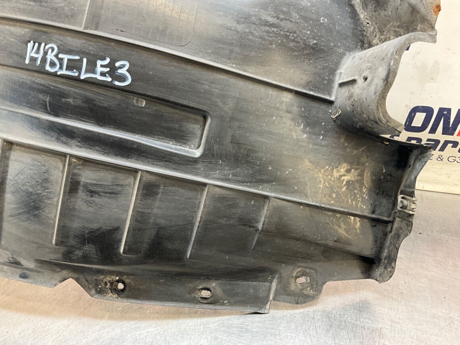 2014 Nissan Z34 370Z Driver Left Front Inner Fender Liner OEM 14BILE3 - On Point Parts Inc