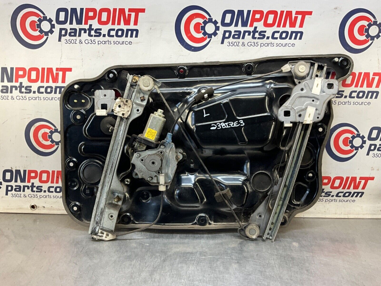 2007 Nissan Z33 350Z Driver Left Window Regulator Motor Panel OEM 23BIZE3 - On Point Parts Inc