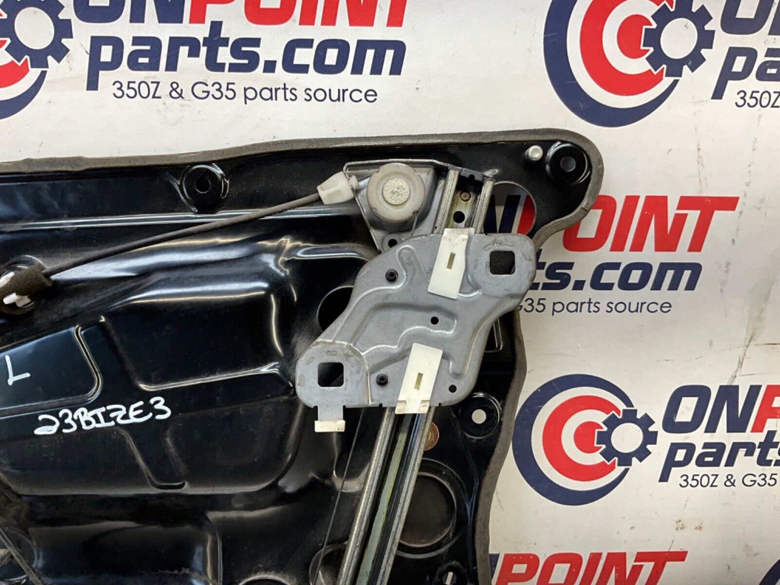 2007 Nissan Z33 350Z Driver Left Window Regulator Motor Panel OEM 23BIZE3 - On Point Parts Inc