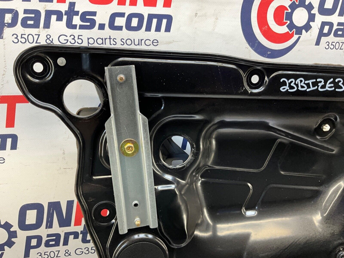 2007 Nissan Z33 350Z Driver Left Window Regulator Motor Panel OEM 23BIZE3 - On Point Parts Inc