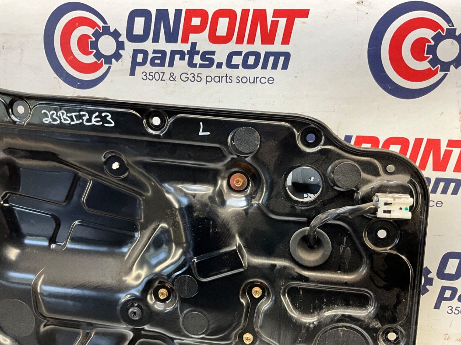 2007 Nissan Z33 350Z Driver Left Window Regulator Motor Panel OEM 23BIZE3 - On Point Parts Inc